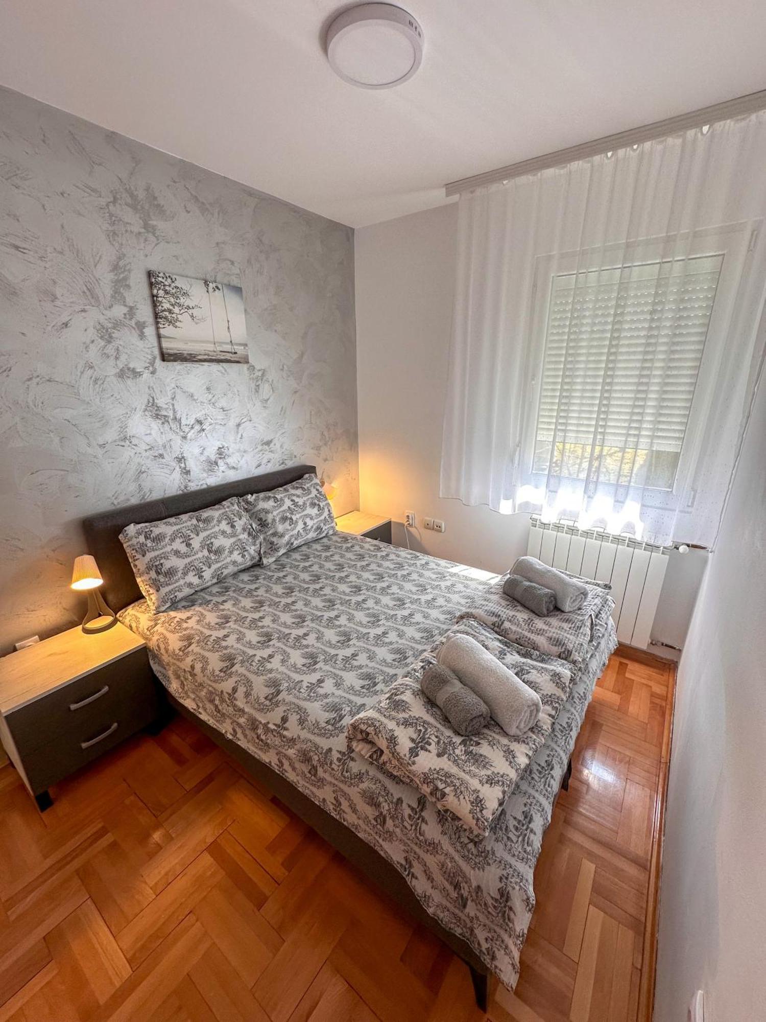 Green Garden Apartments Surčin Kültér fotó